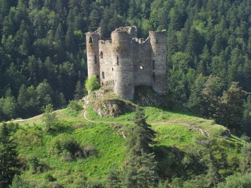 castle ruins